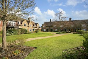 Bluecoat Pond gardens- click for photo gallery